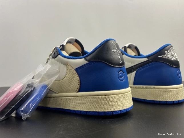 Air Scott Fragment 1 Design Jordan x DM7866-140 x Travis Low Retro 0526